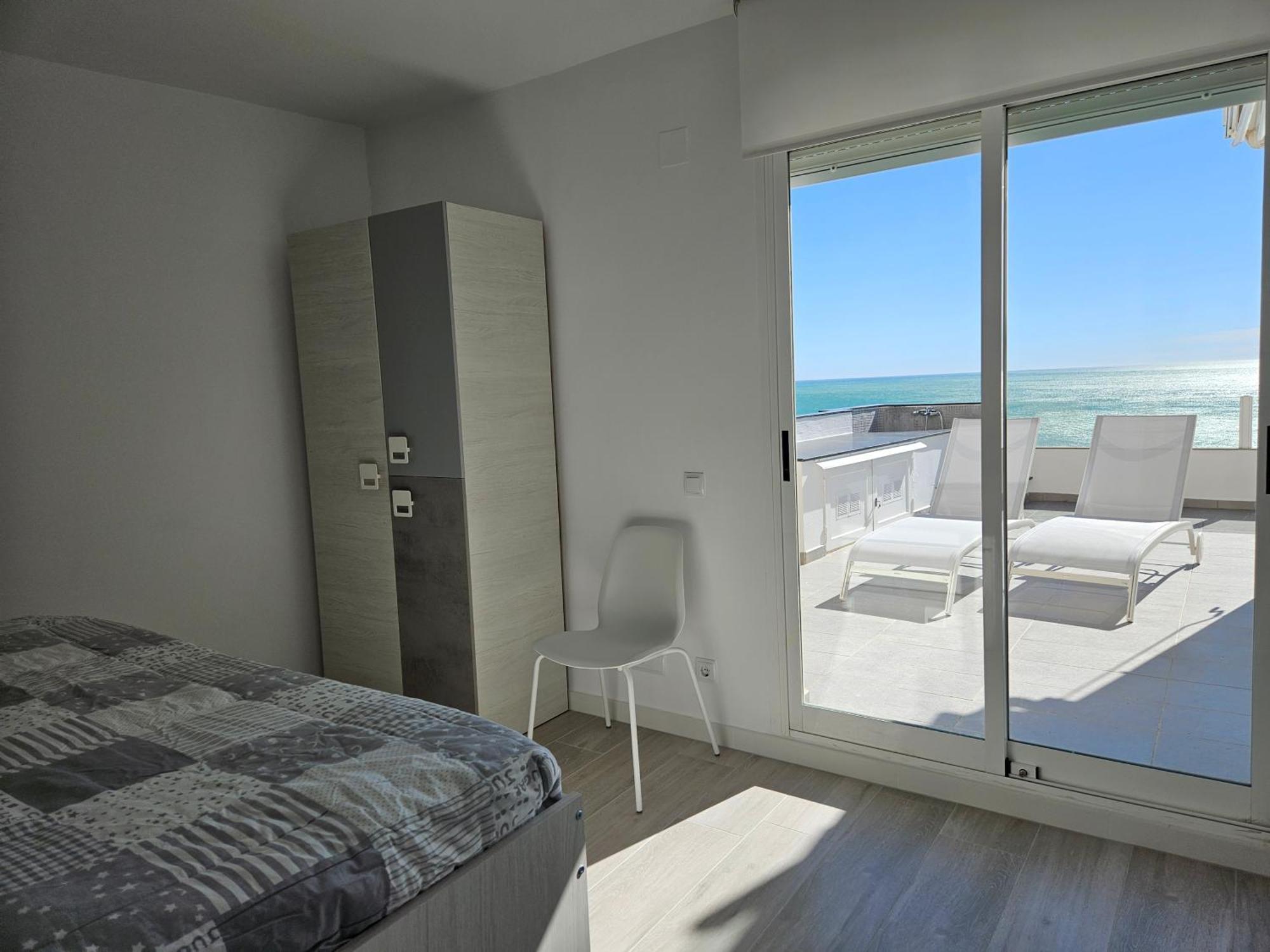Fantastico Duplex Con Vistas Impresionantes Al Mar Appartement